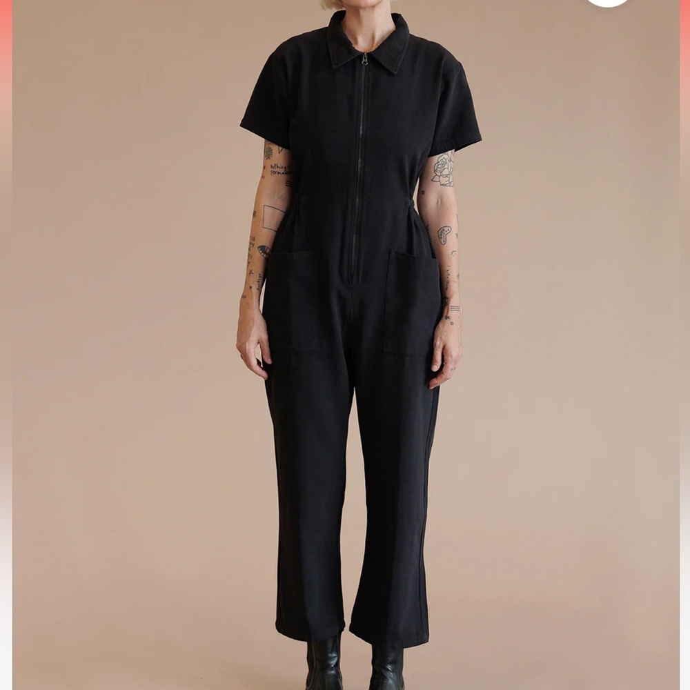 noble utility suit in ink size medium